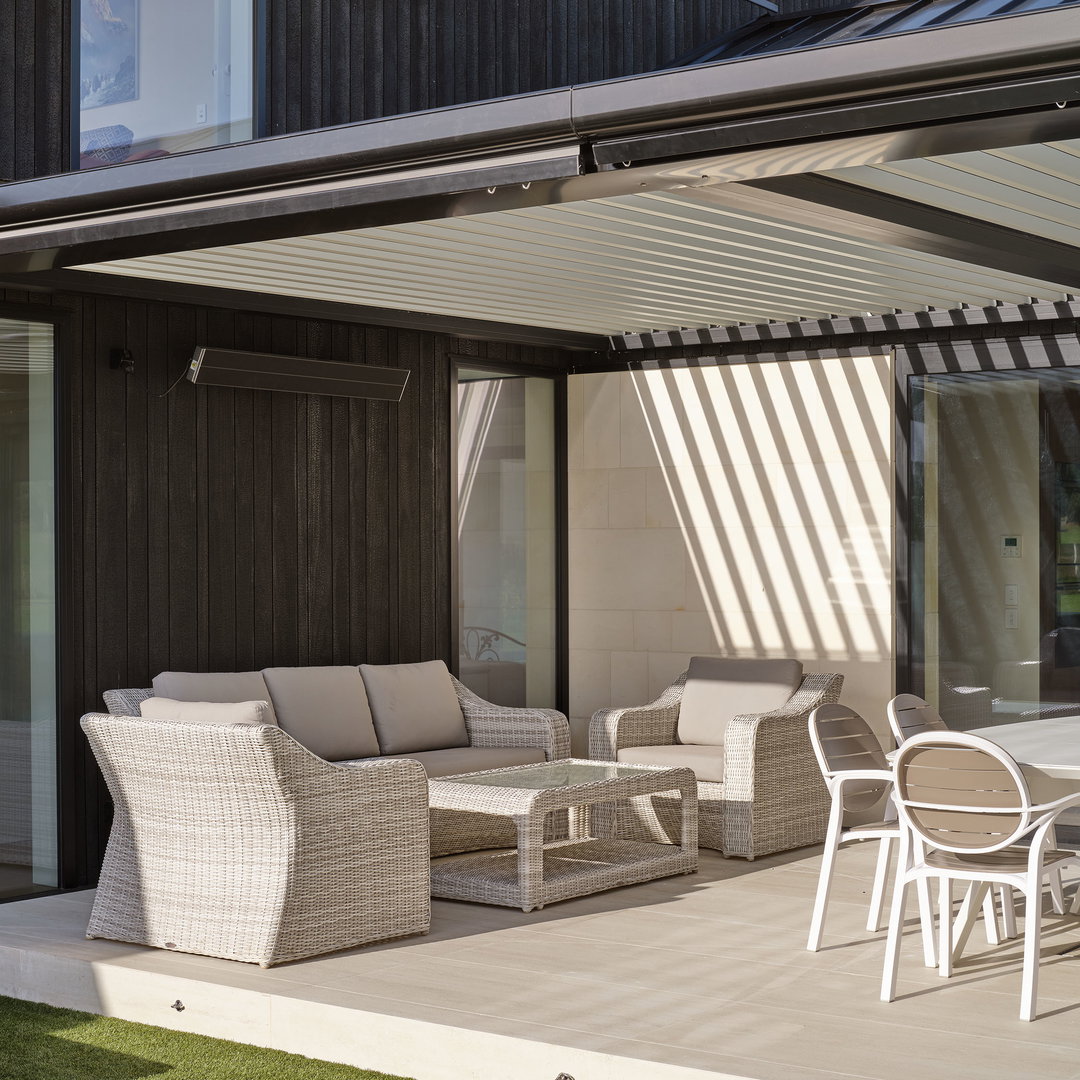 The Outdoor Room Company Facebook ad: Louvre Roofs. You Control.