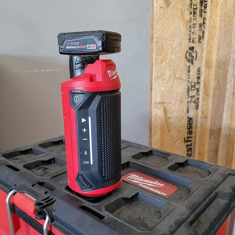Milwaukee Tool Facebook ad: Clear Portable Sound.