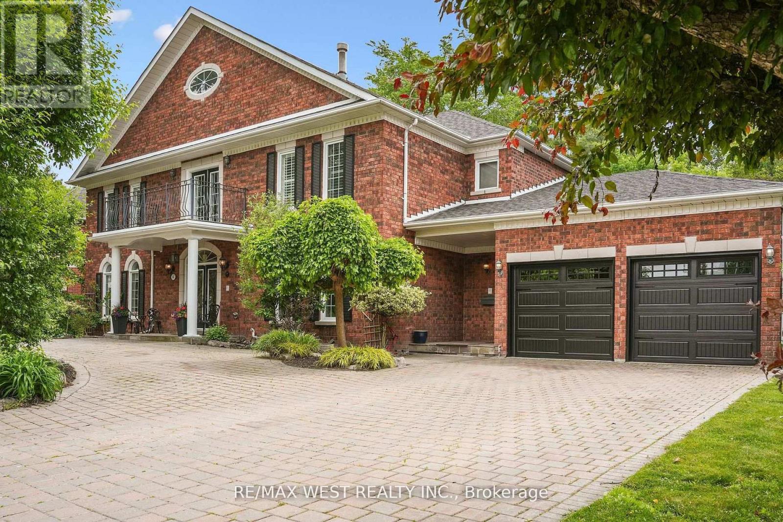 Frank Leo & Associates Re/max West Realty Inc Facebook ad