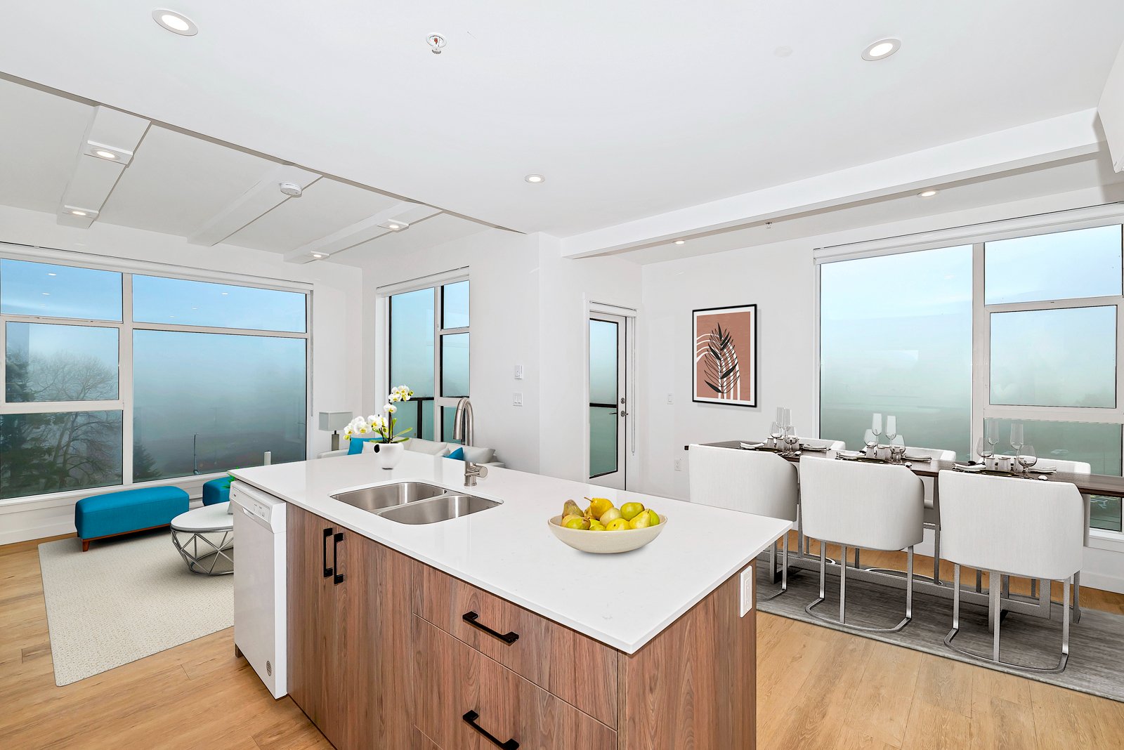 Kelly Regan Facebook ad: 2 Beds 2 Baths Apartment