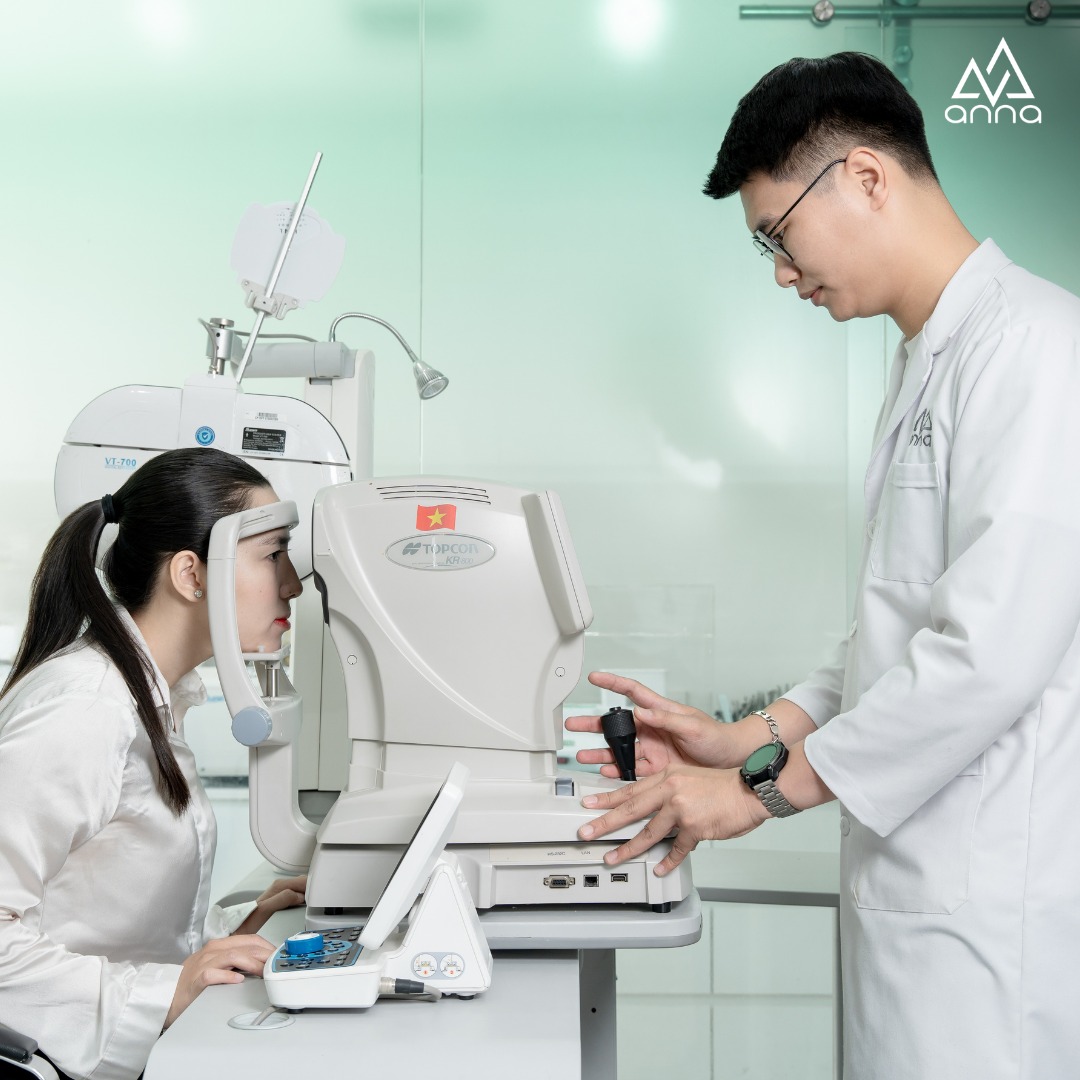 Mắt Kính Anna Facebook ad