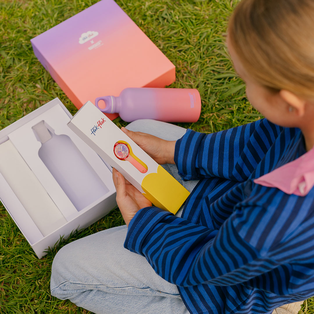 Flik Flak Facebook ad: Ontdek de Flik Flak x SIGG set