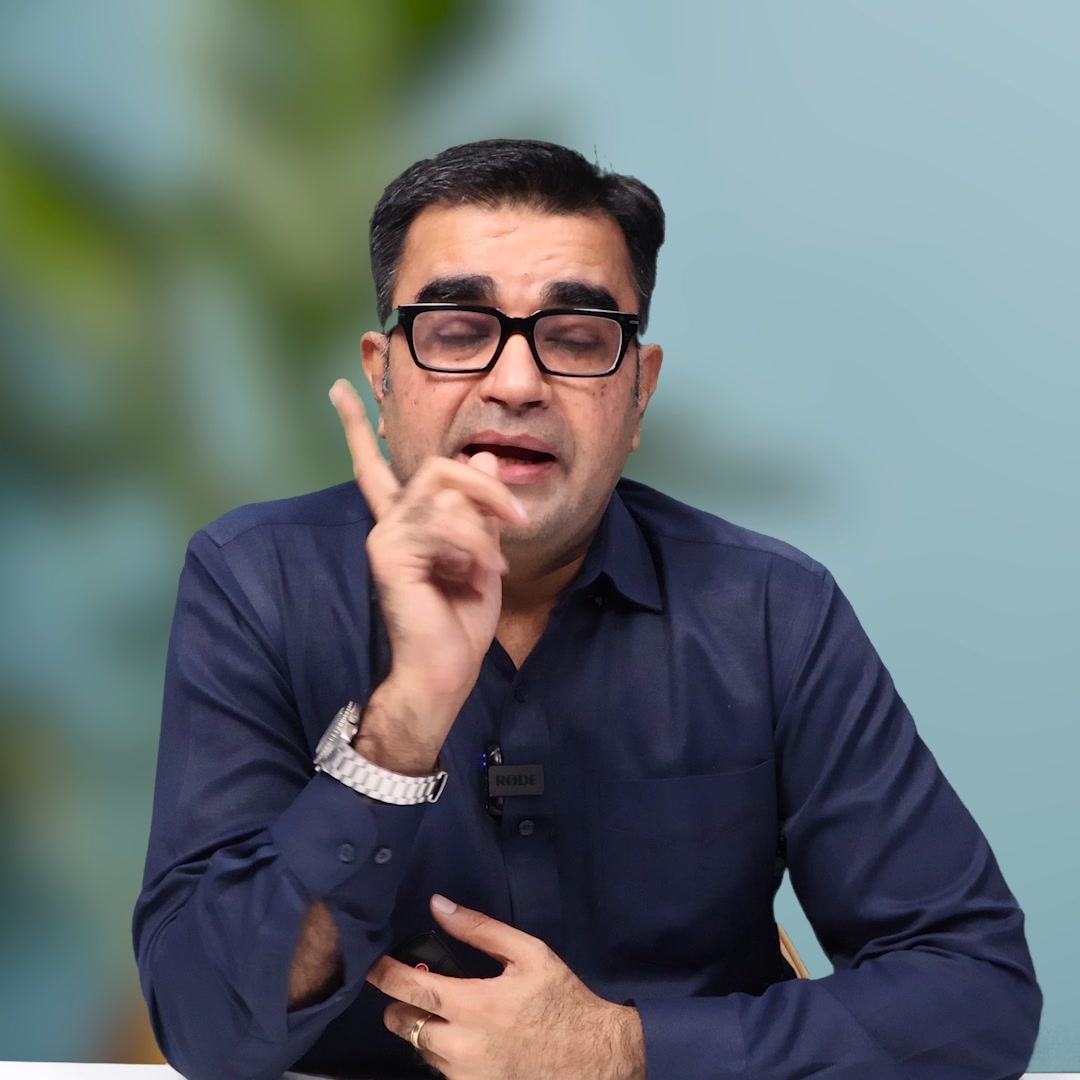 Deepak Bajaj Facebook ad: Multiply Your Business using Social Media and AI