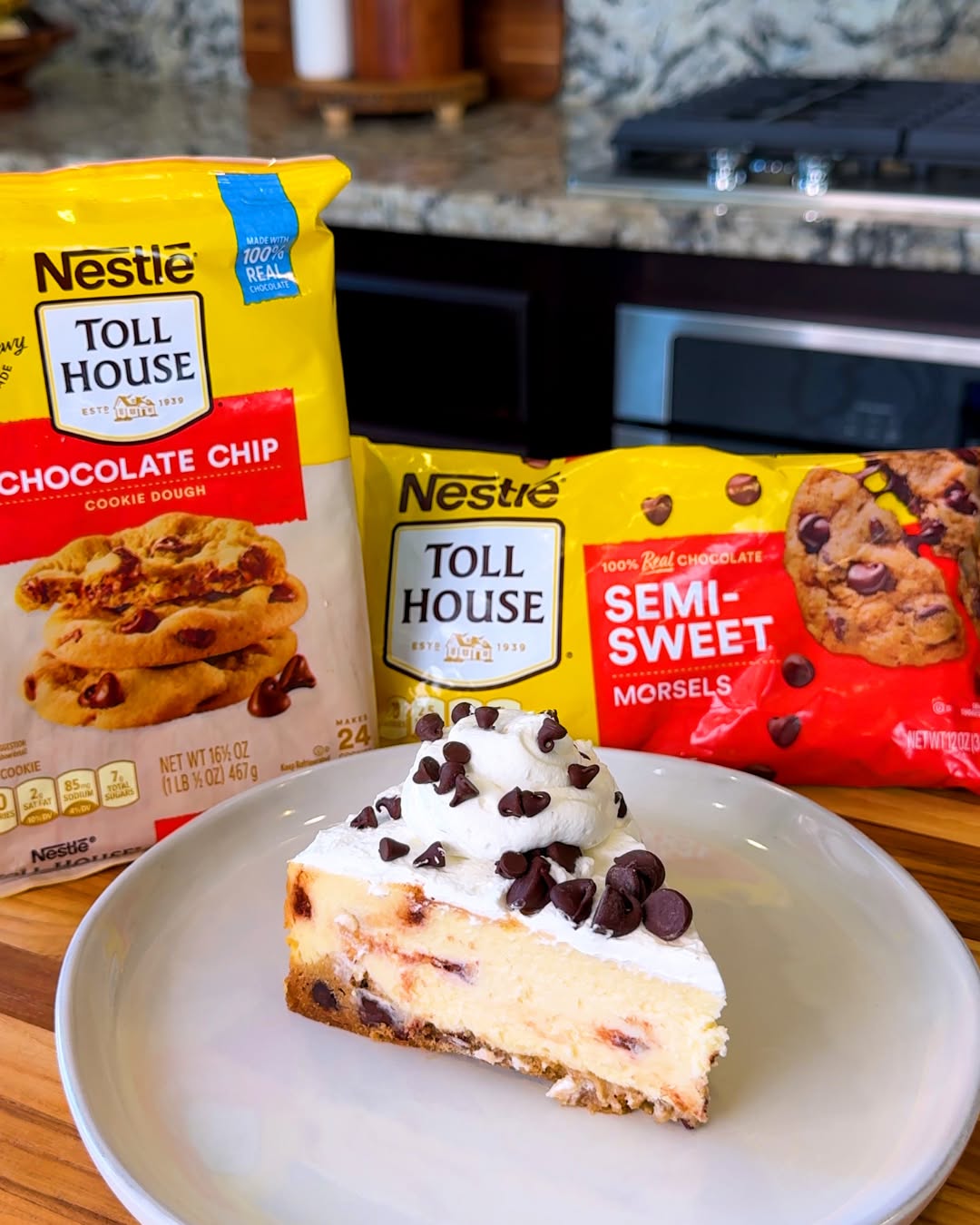 Nestle Toll House Facebook ad: Magic in every bite!