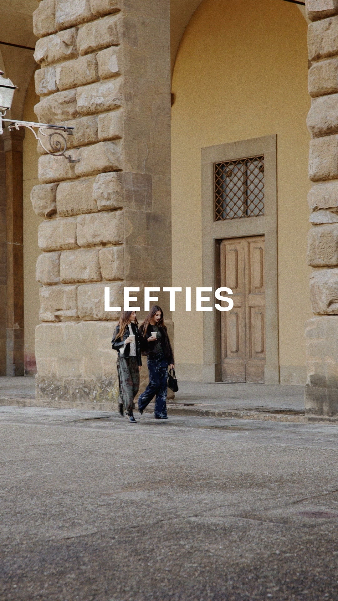 Lefties Facebook ad: LEFTIES Italia | Moda da donna, uomo, bambino e neonato