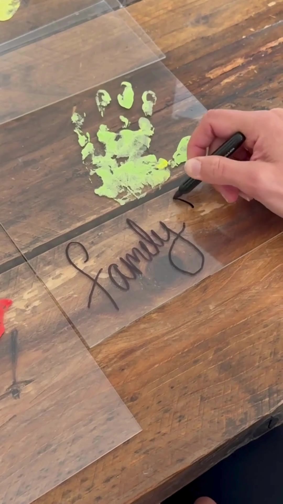 Montessori Toddlers Facebook ad: The perfect family project!