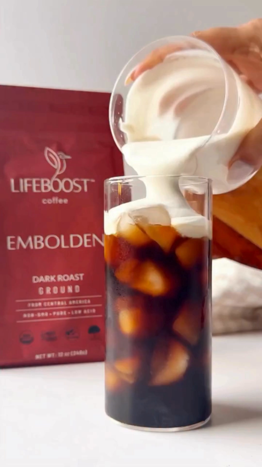 Lifeboost Coffee Facebook ad: Finally, Coffee That's Low on Acid-Big on Taste