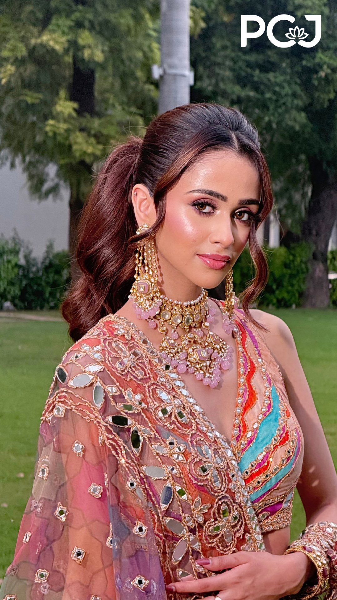 PC Jeweller Facebook ad: Discover the perfect blend of royal charm and…