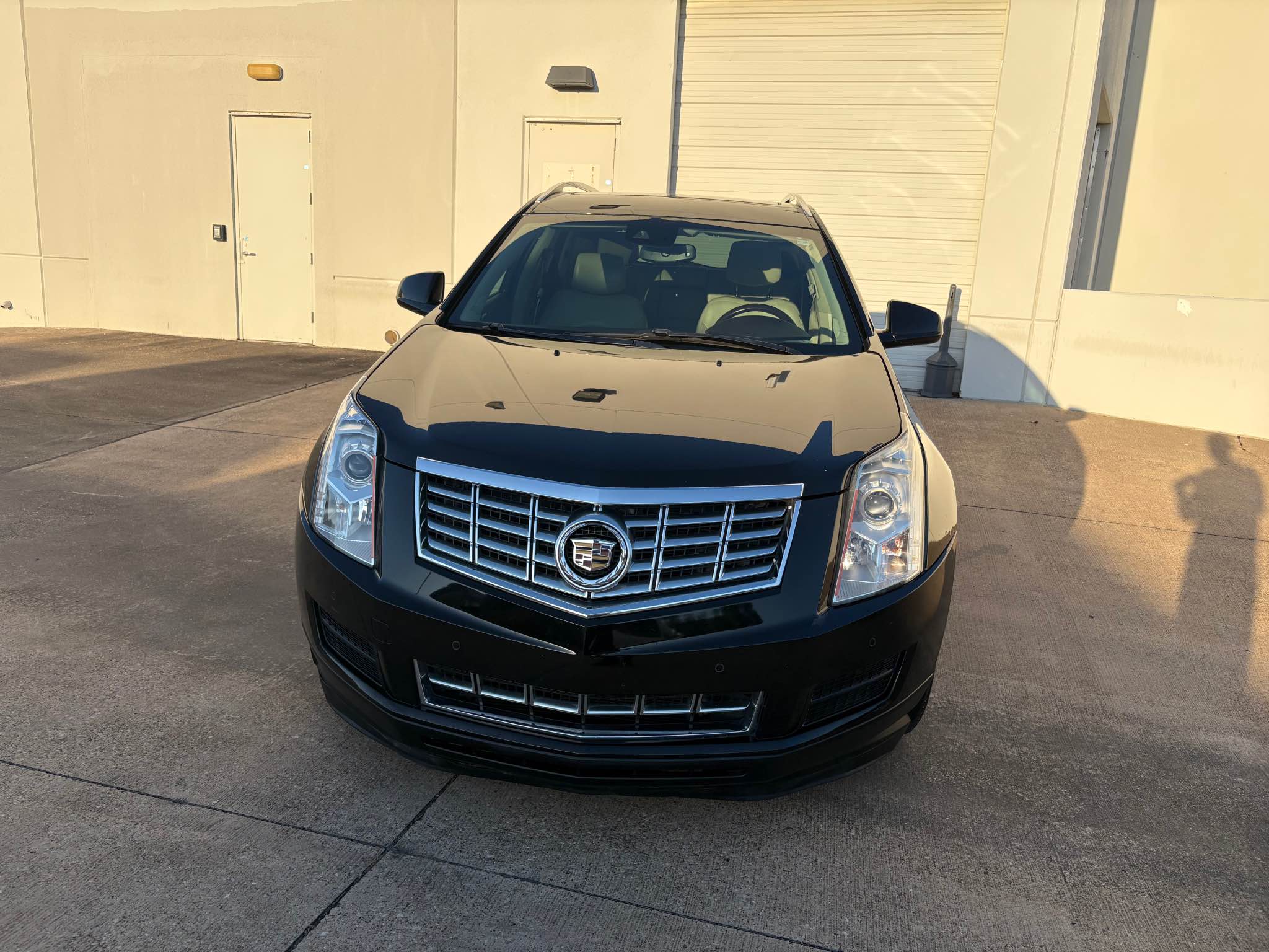 Moe Helwa Facebook ad: 2015 Cadillac SRX · Luxury