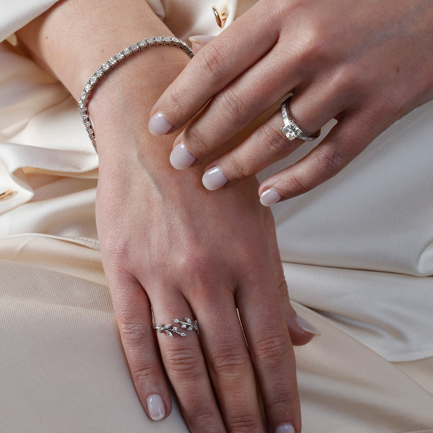 William May Jewellers Facebook ad