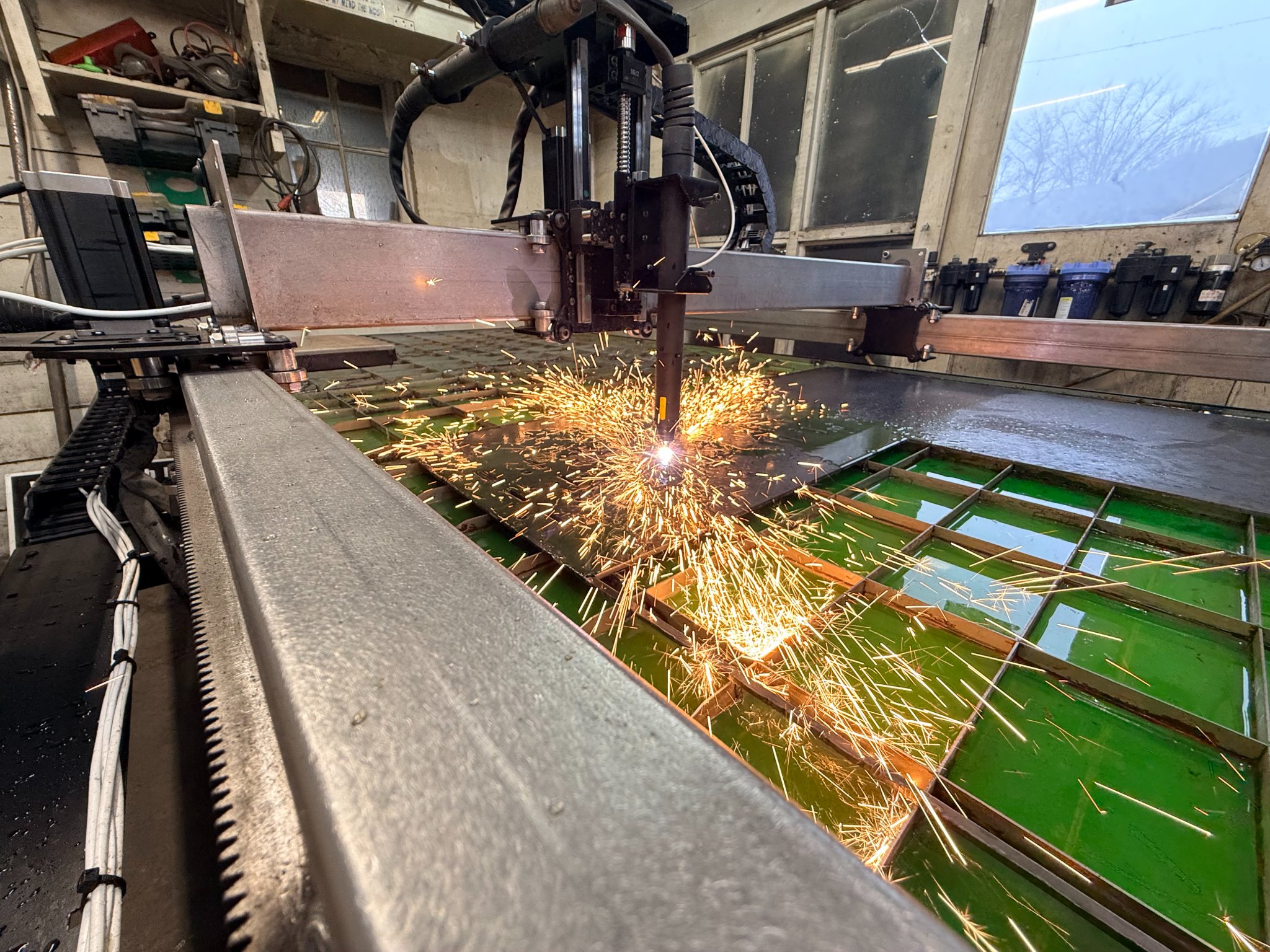 Christopher Wright Facebook ad: Turnkey CNC Plasma Tables (Multiple Sizes Available)