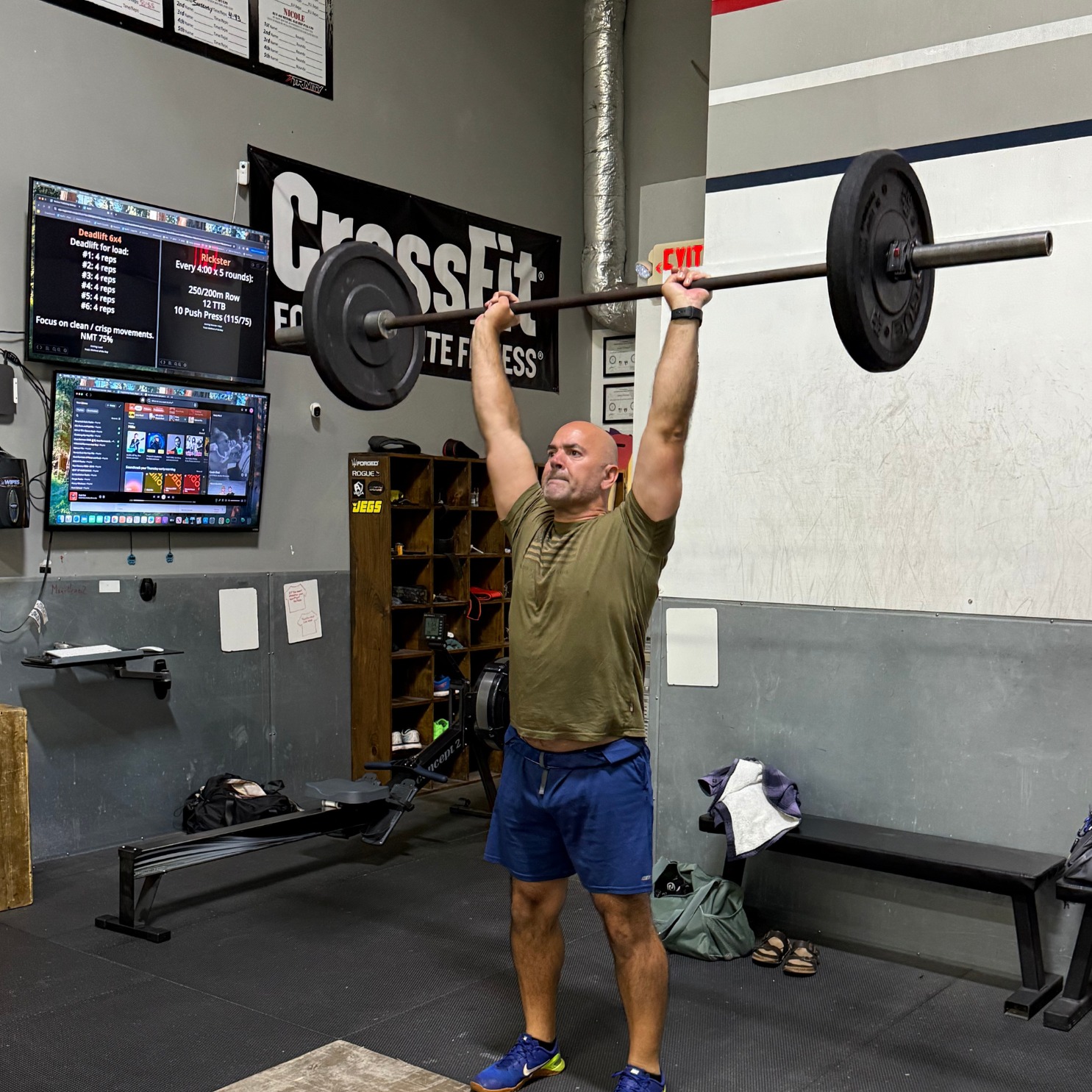 Bull Run CrossFit Facebook ad: Get Started With Raise The Bar Fitness Today