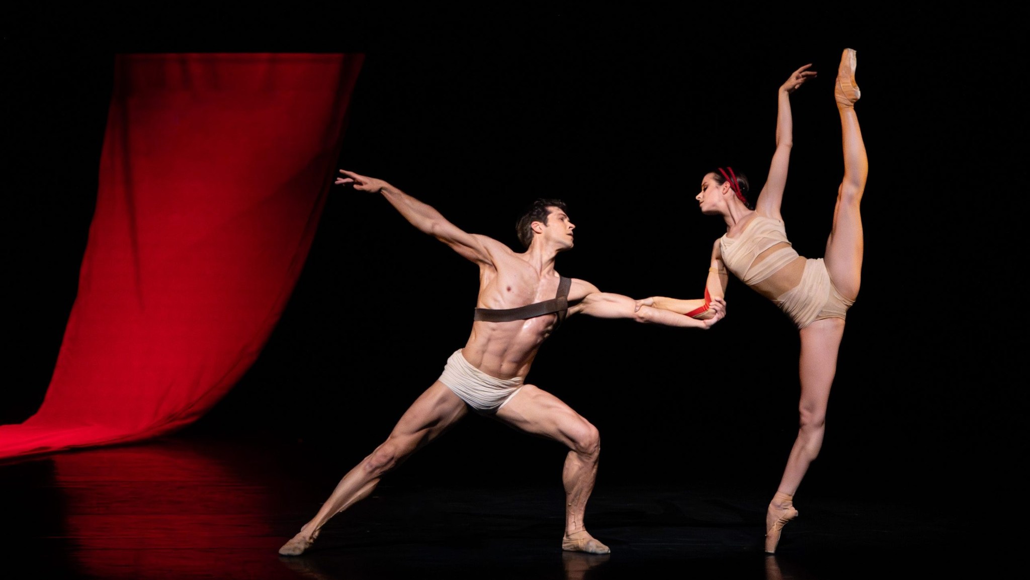 Hong Kong Arts Festival 香港藝術節 Facebook ad: A Glimmer in the Darkness - HKAF News & Features