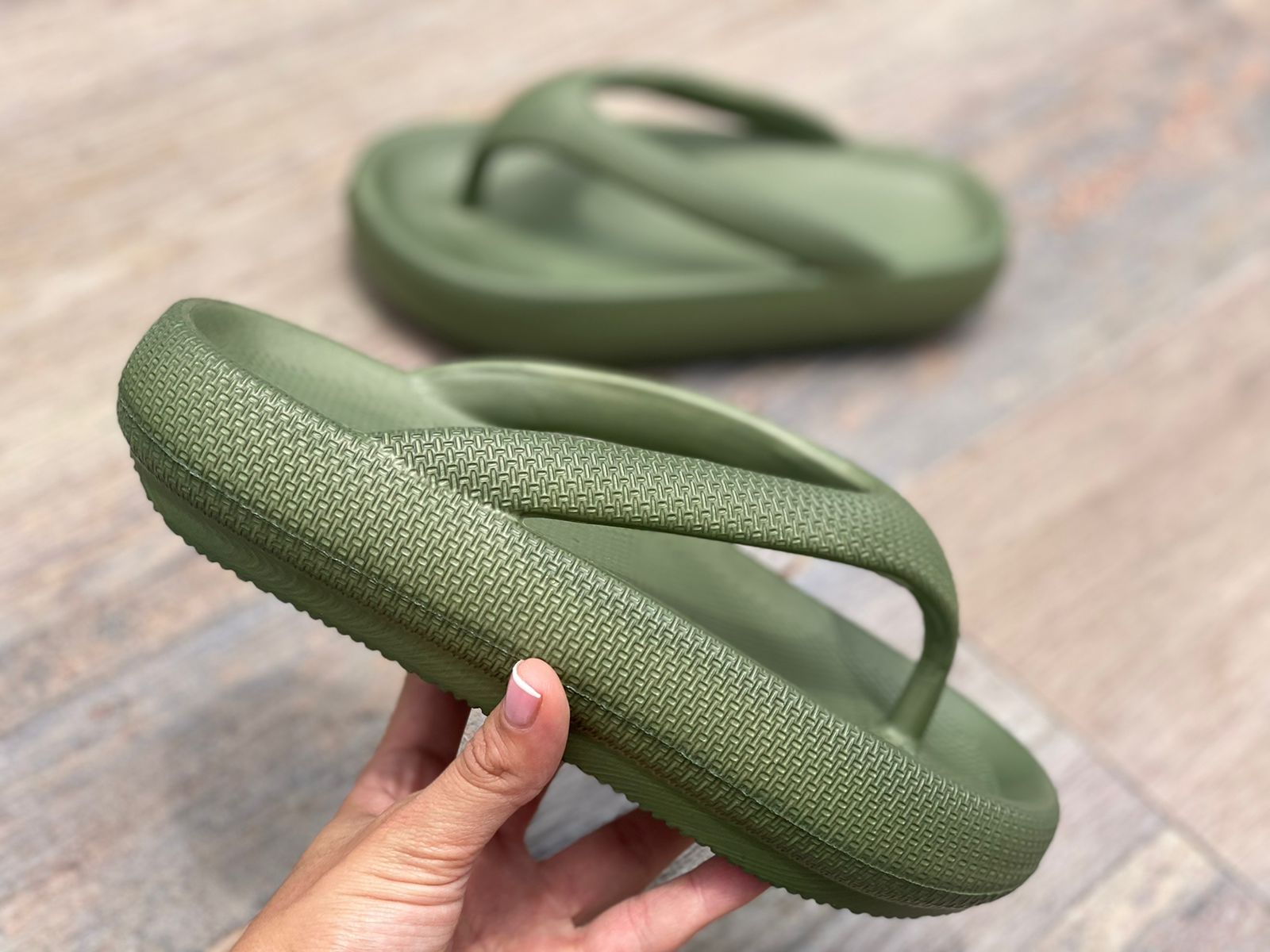 Sandalias Oasis Facebook ad
