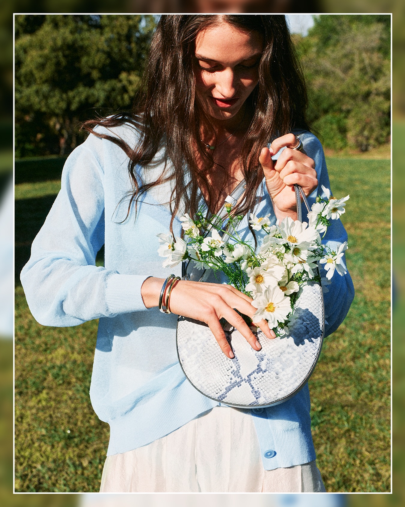 The White Crow Store Facebook ad: Spring looks better with this.