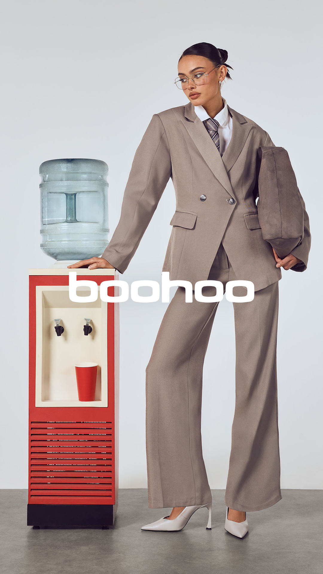 boohoo.com Facebook ad