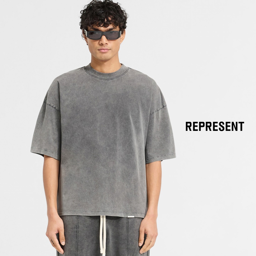 Represent Clo Facebook ad