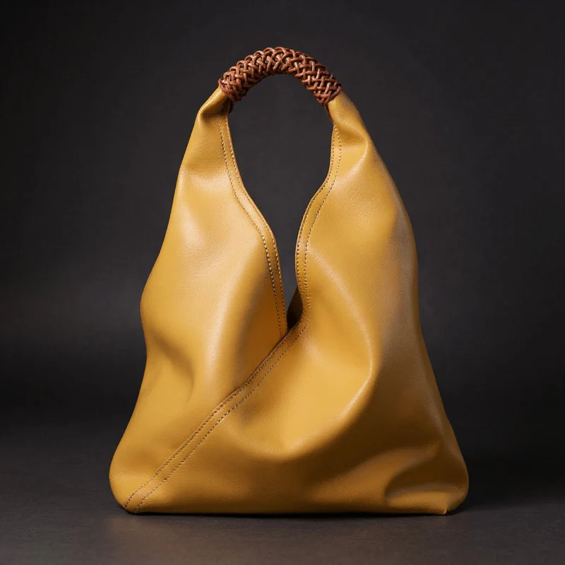 Ellis Ridge Facebook ad: 50% Off This Chic Shoulder Bag