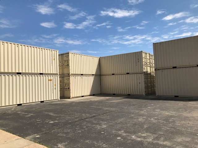 Chuck Henry Facebook ad: 35 Year Legitimate Local Kansas Supplier of Containers…