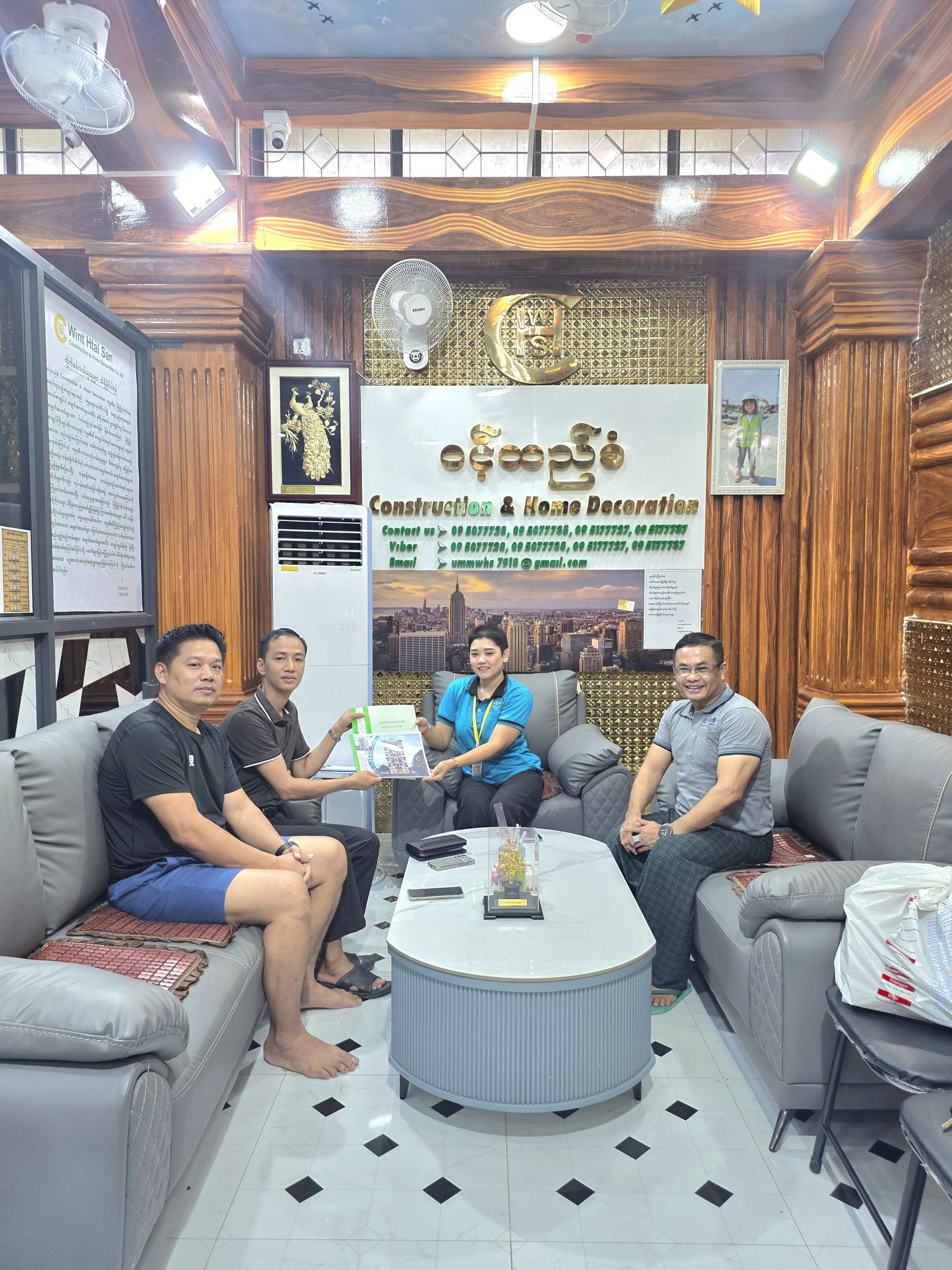 ဝင့်ထည်စံ Construction & Home Decoration Facebook ad