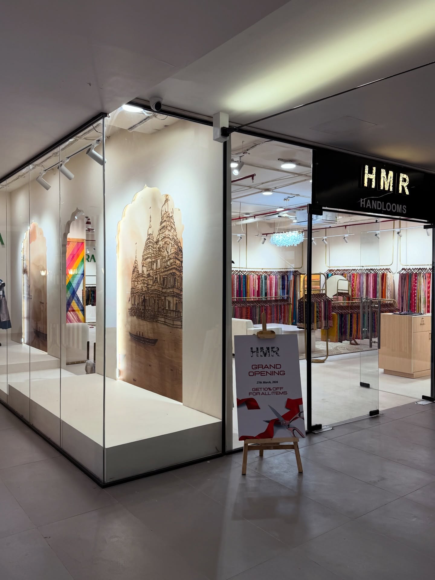 HMR Handlooms Facebook ad: Now open in HYDERABAD