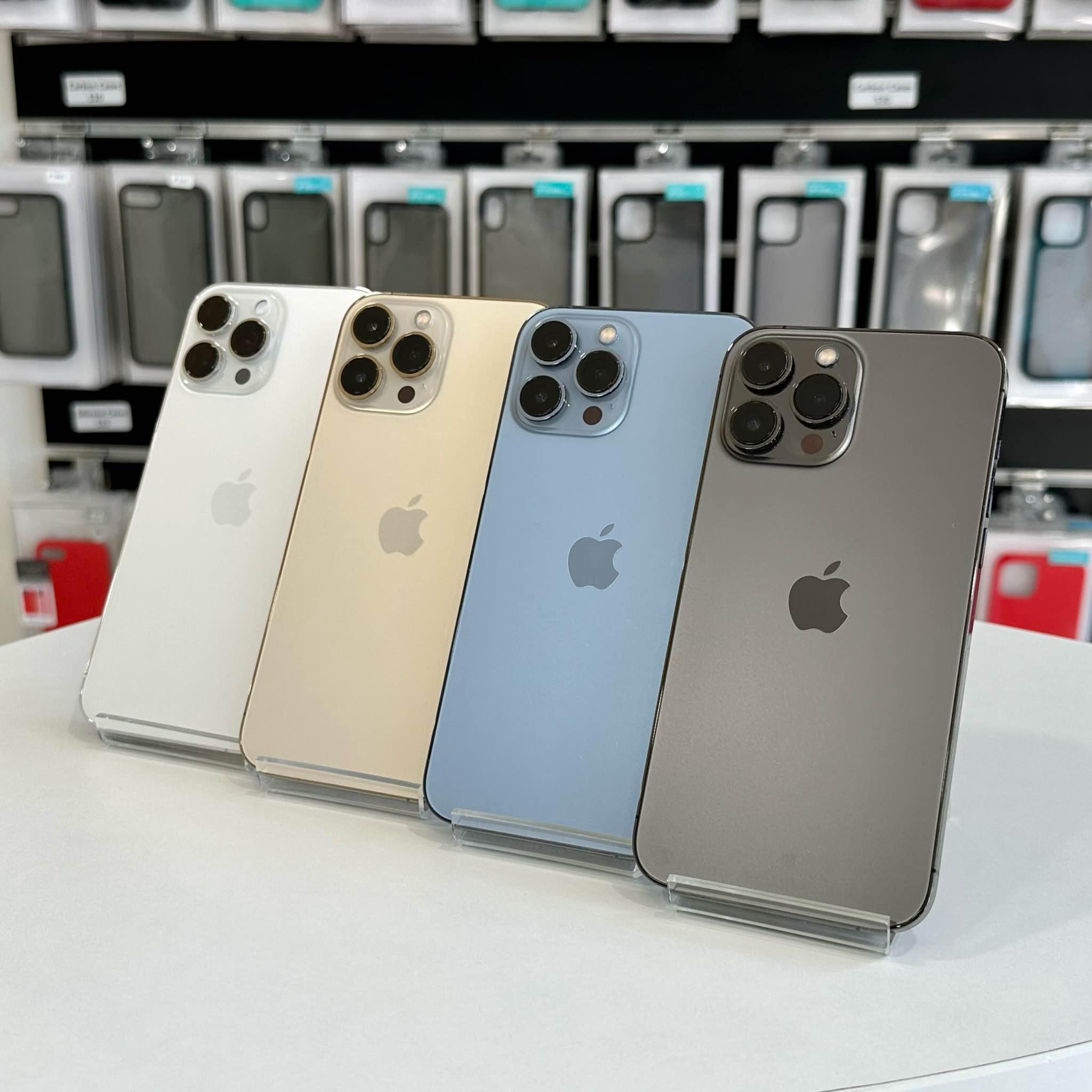 Fusionphones SouthportStore Facebook ad: SALE iPhone 15 14 Pro Max 13 12 Mini / Pro 11. Prices in…