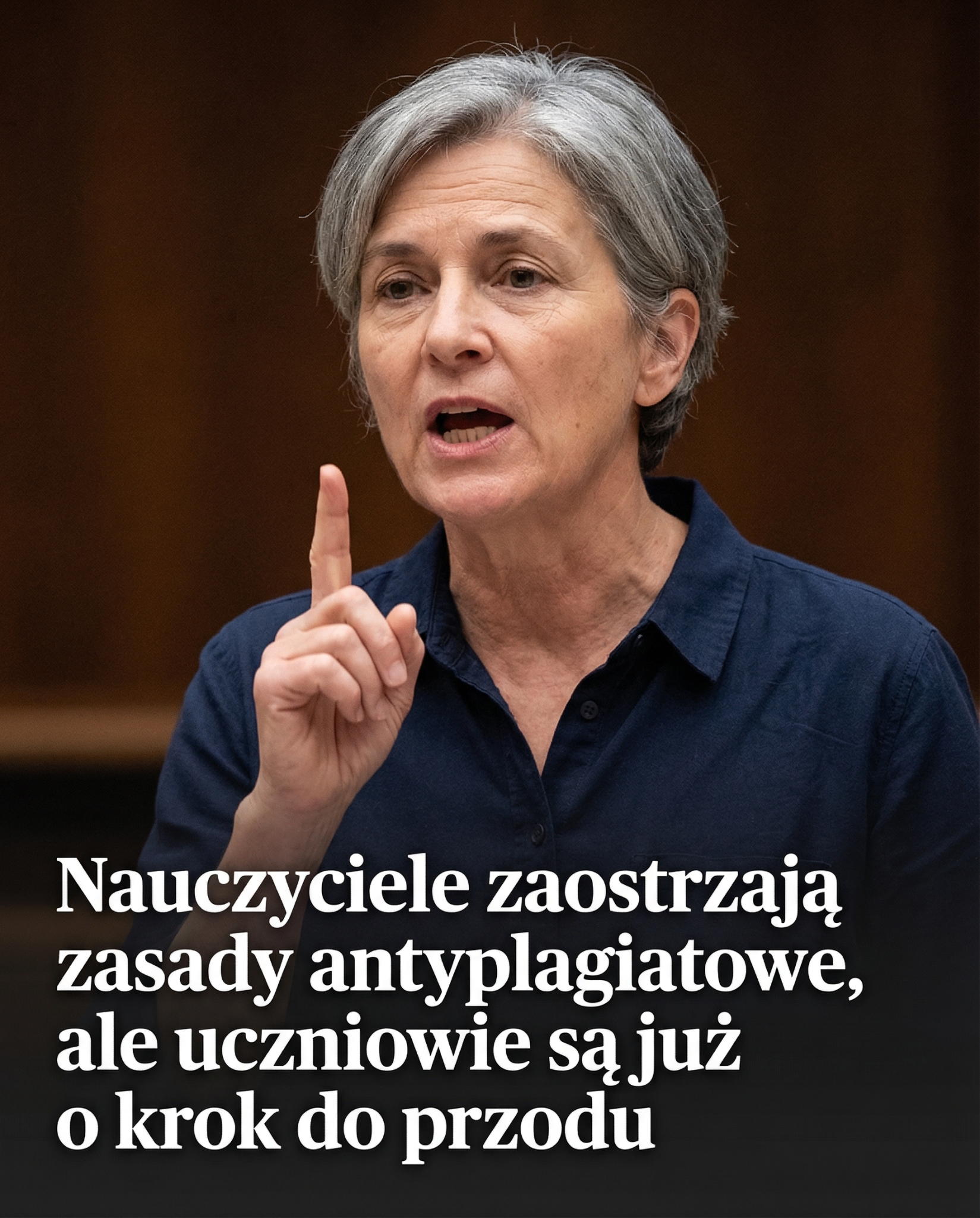 Beastr Facebook ad: Sprawdź swoje wypracowanie, zanim zrobi to Twój profesor