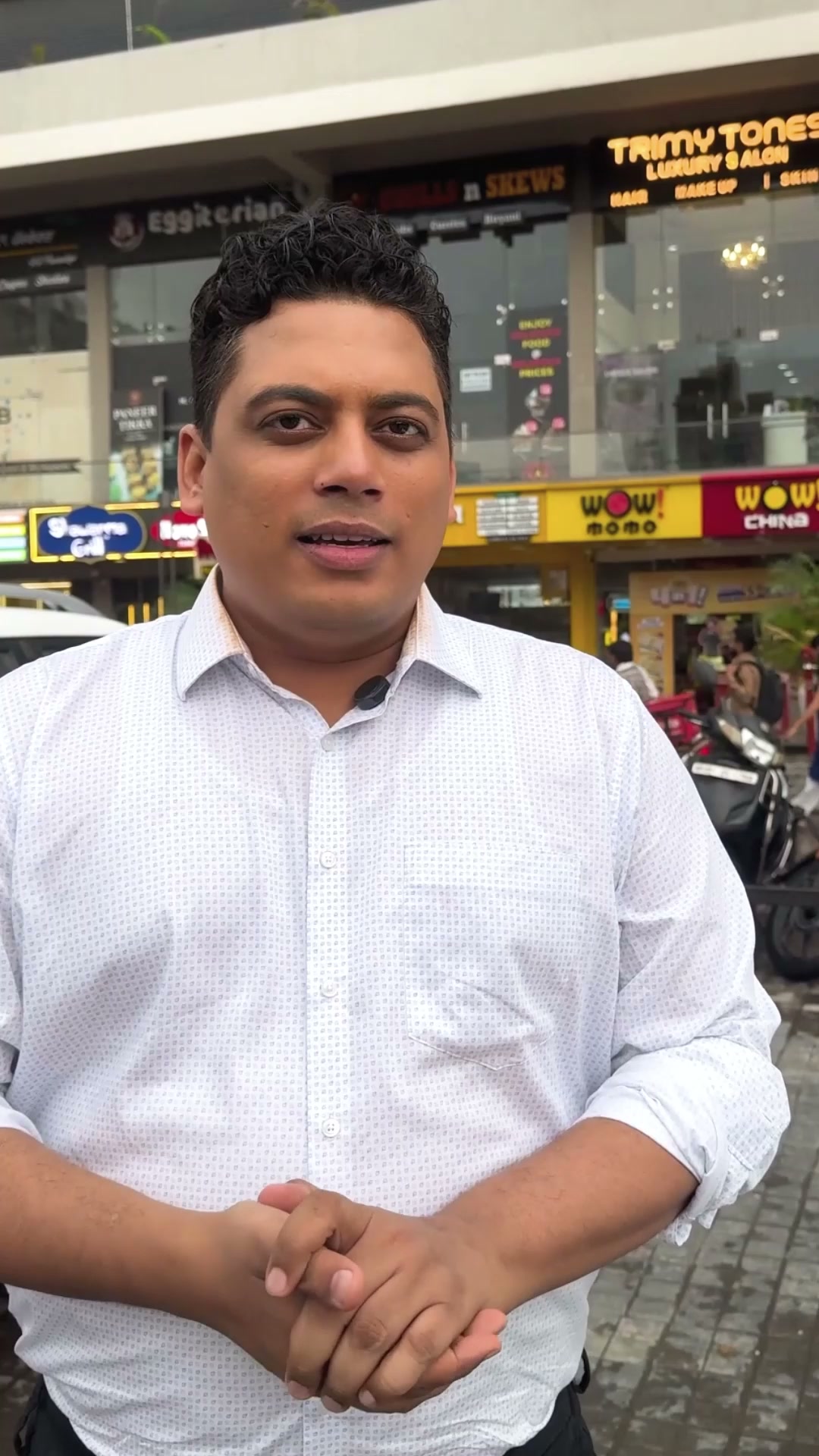 Dr. Abhinav Saxena: Business Coach Facebook ad: Book a Discovery Call today