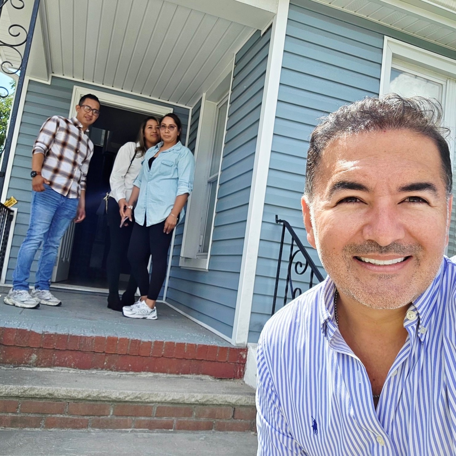 Buy and Rent New York Facebook ad: My new homeowners in Queens, NY 11412