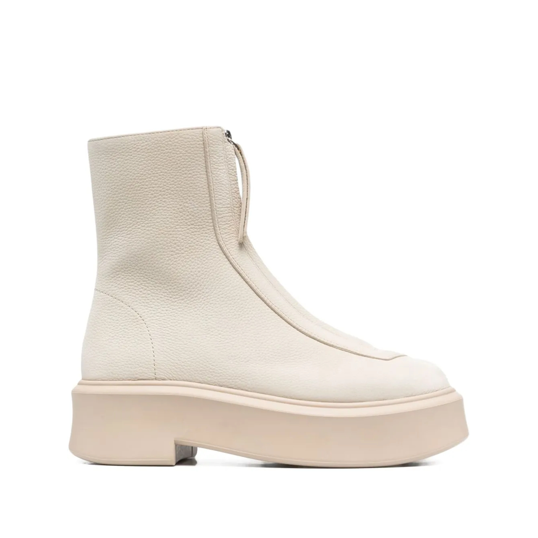 FARFETCH Facebook ad