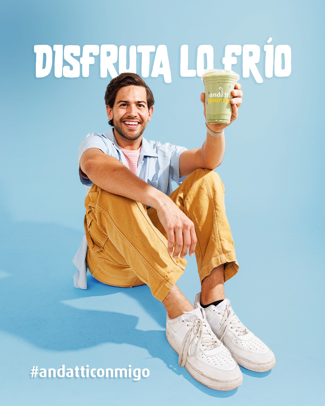 Andatti México Facebook ad: Síguenos ¡Queremos compartir contigo algo especial!
