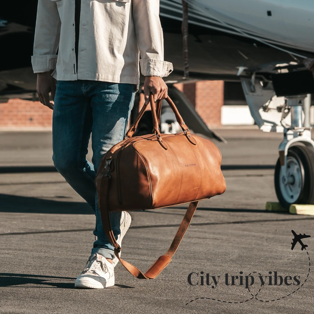 Chesterfieldbags Greece Facebook ad: Weekend bags, underseat backpacks και leather essentials…