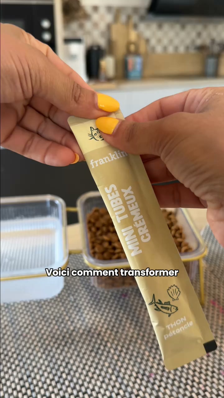 Franklin Pet Food Facebook ad: Des mini tubes crémeux pour l'été
