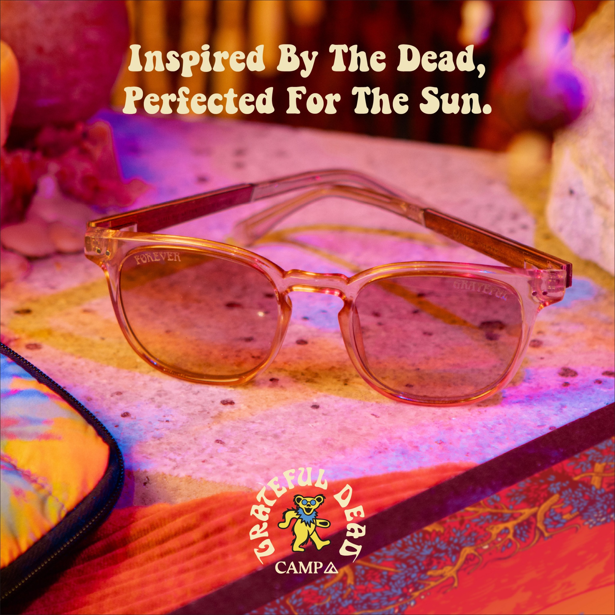 Shwood Eyewear Facebook ad