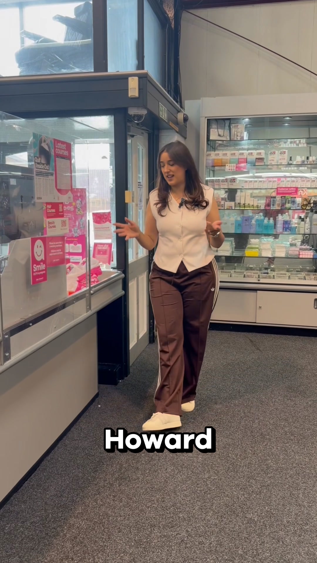 Alan Howard Hair & Beauty Supplies Facebook ad: Shop Top Hair & Beauty Brands