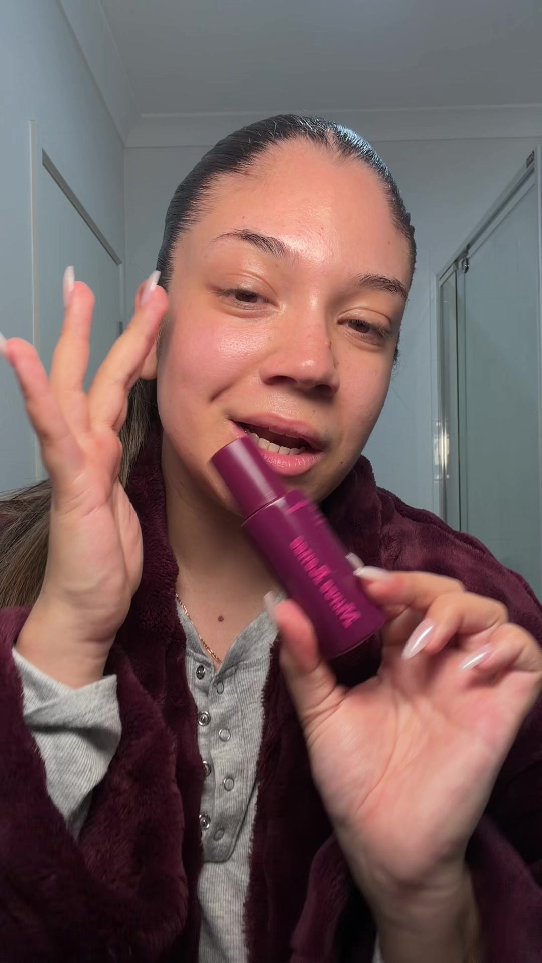 Nurse Renee Facebook ad: Glazed donut skin before bed