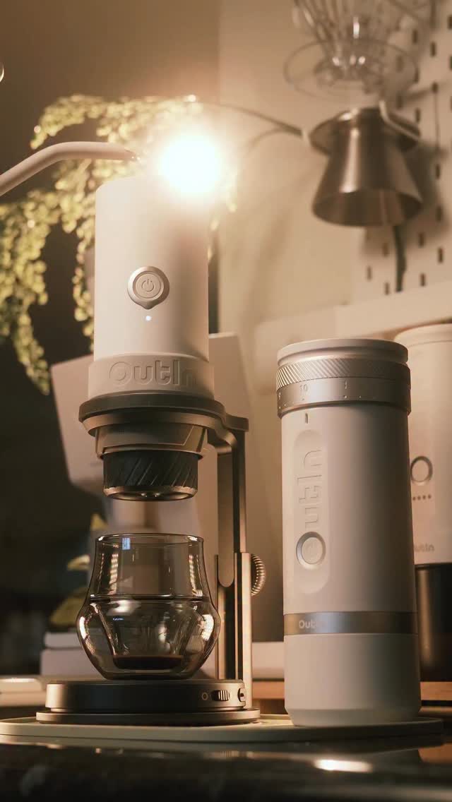 Outin Portable Electric Espresso Machine Facebook ad: (𝗠𝗜𝗡𝗢 𝗯𝘆 𝗢𝘂𝘁𝗜𝗻) - 𝗔𝗱𝘃𝗲𝗻𝘁𝘂𝗿𝗲 𝗿𝗲𝗮𝗱𝘆…
