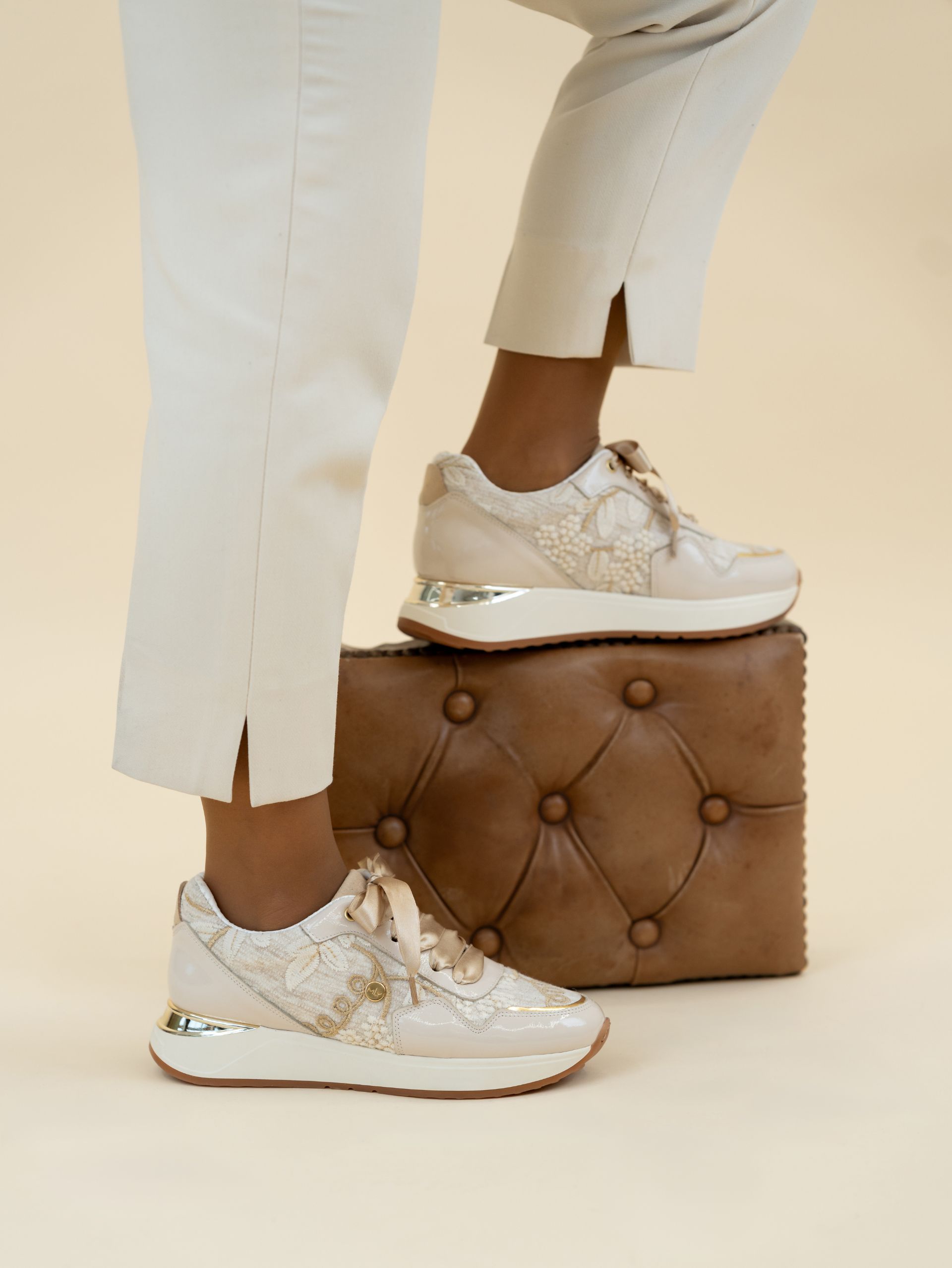 MLV Portuguese Shoes Facebook ad: ¿Ya está pensando en los días más frescos?