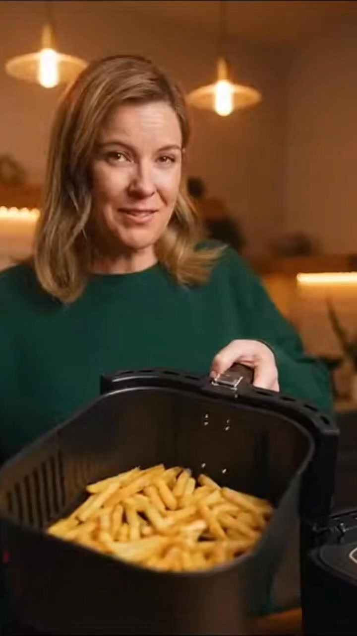Air Fryer Everyday Facebook ad: Delicious Air Fryer Meals in Minutes