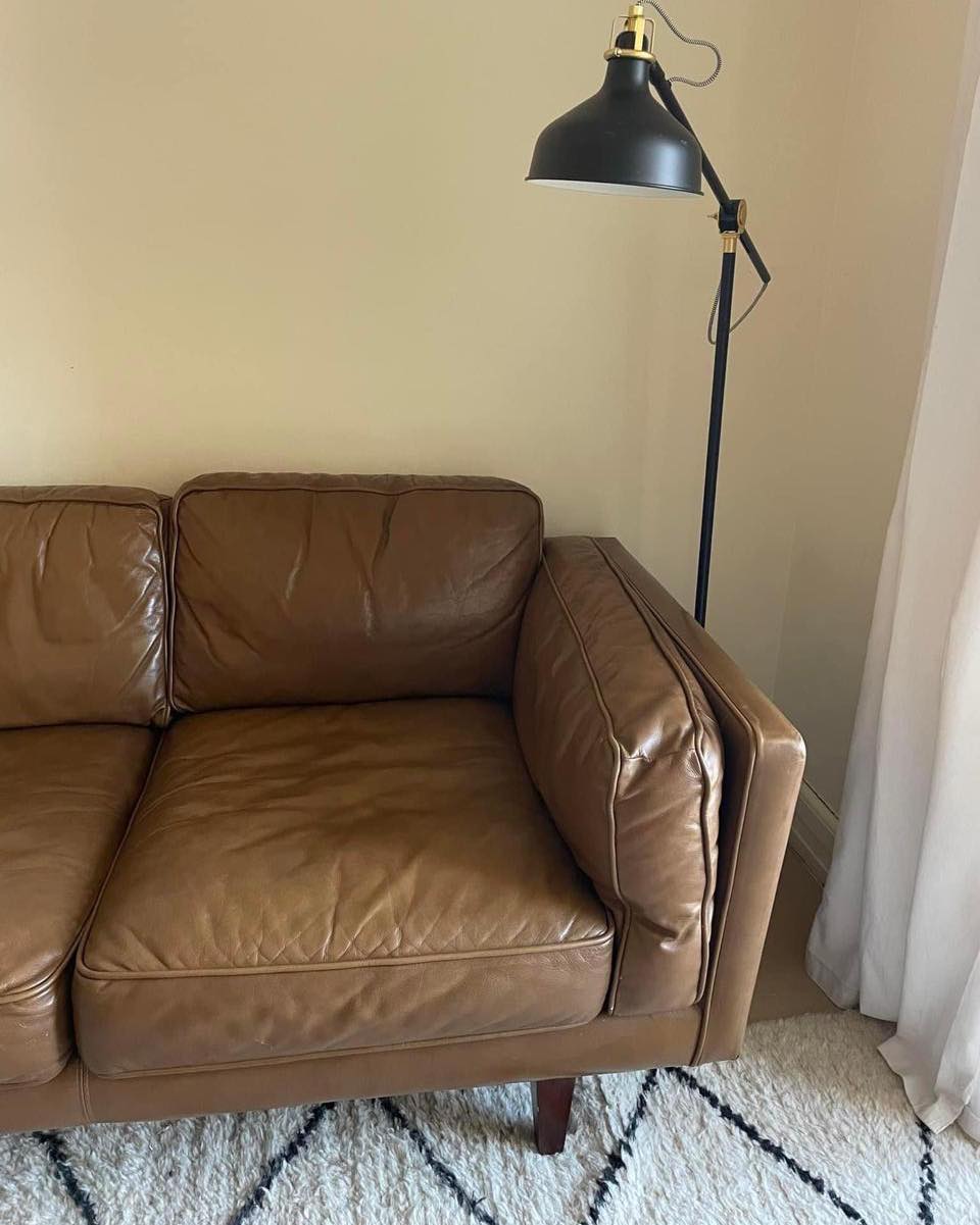 Nairobi expat moving and declutter  Facebook ad