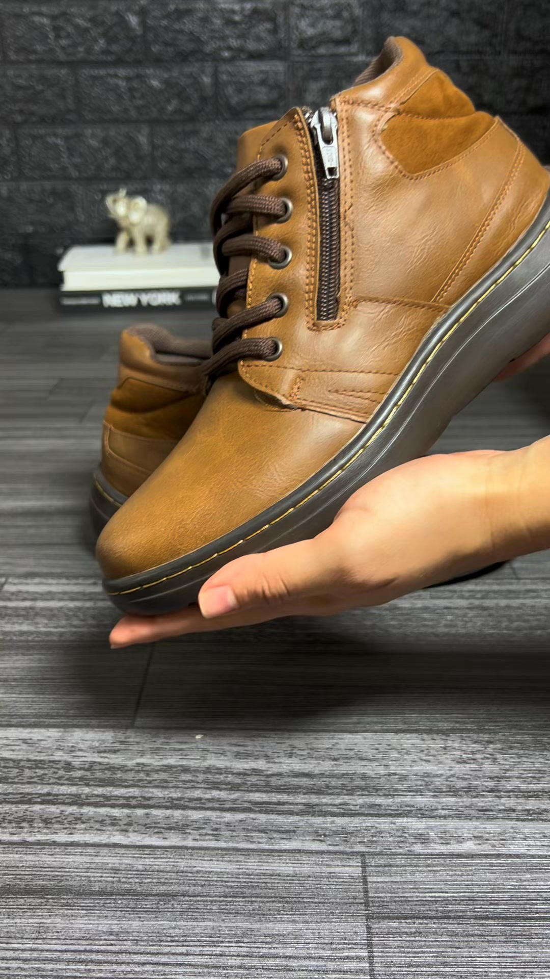 Vorze Shoes Facebook ad: ENVÍO GRATIS + PAGAS AL RECIBIR