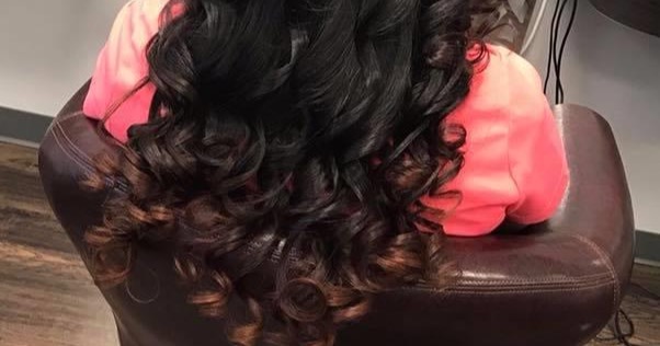 Estela Dominican Hair Salon Facebook ad