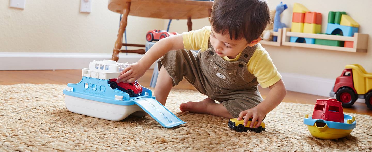 Green Toys Facebook ad