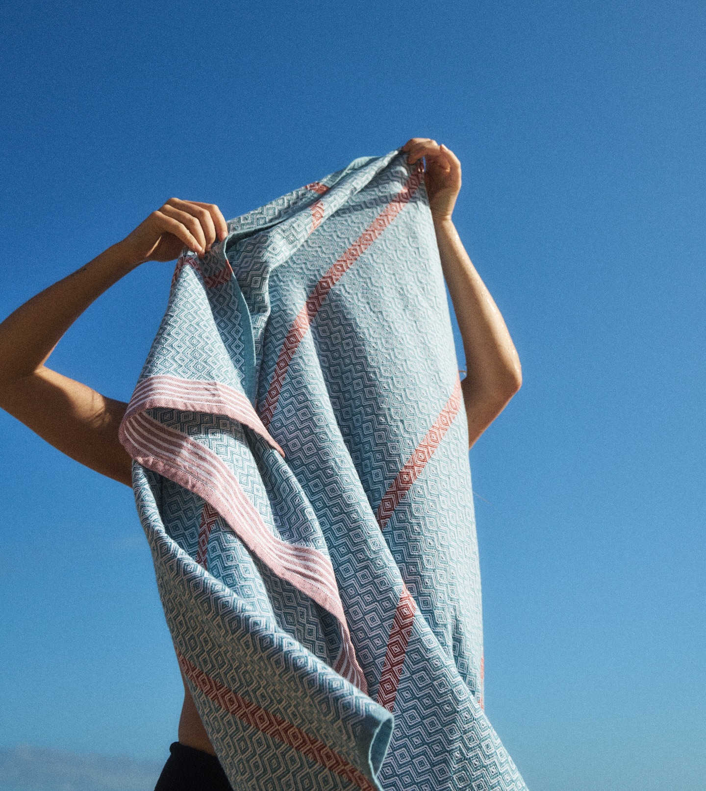 Mungo Design Facebook ad: Mungo Itawuli | vibrant cotton bath, pool & beach towels