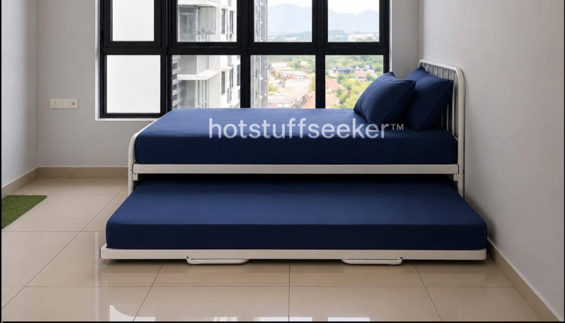 Hot Stuff Seeker Facebook ad