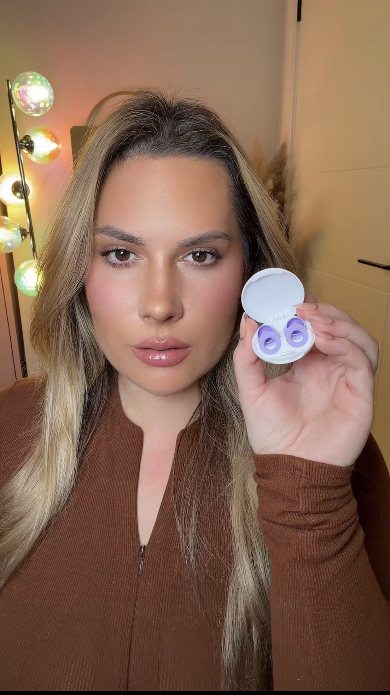 Jennifer Devon Facebook ad: @loopearplugs Loop earplugs are the perfect gift for…