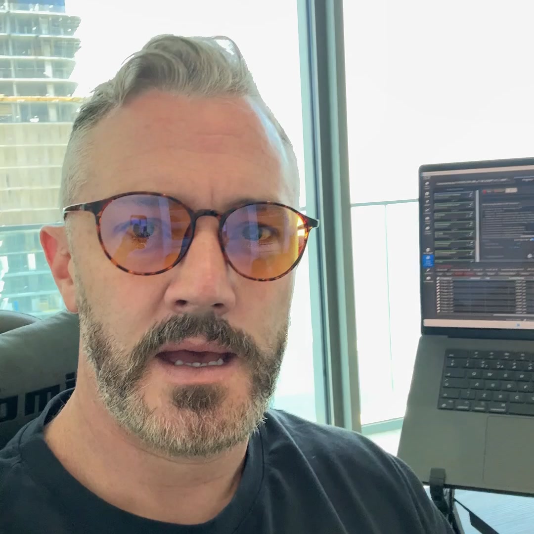 Traders Coaching Facebook ad: Let Software Find The Setups