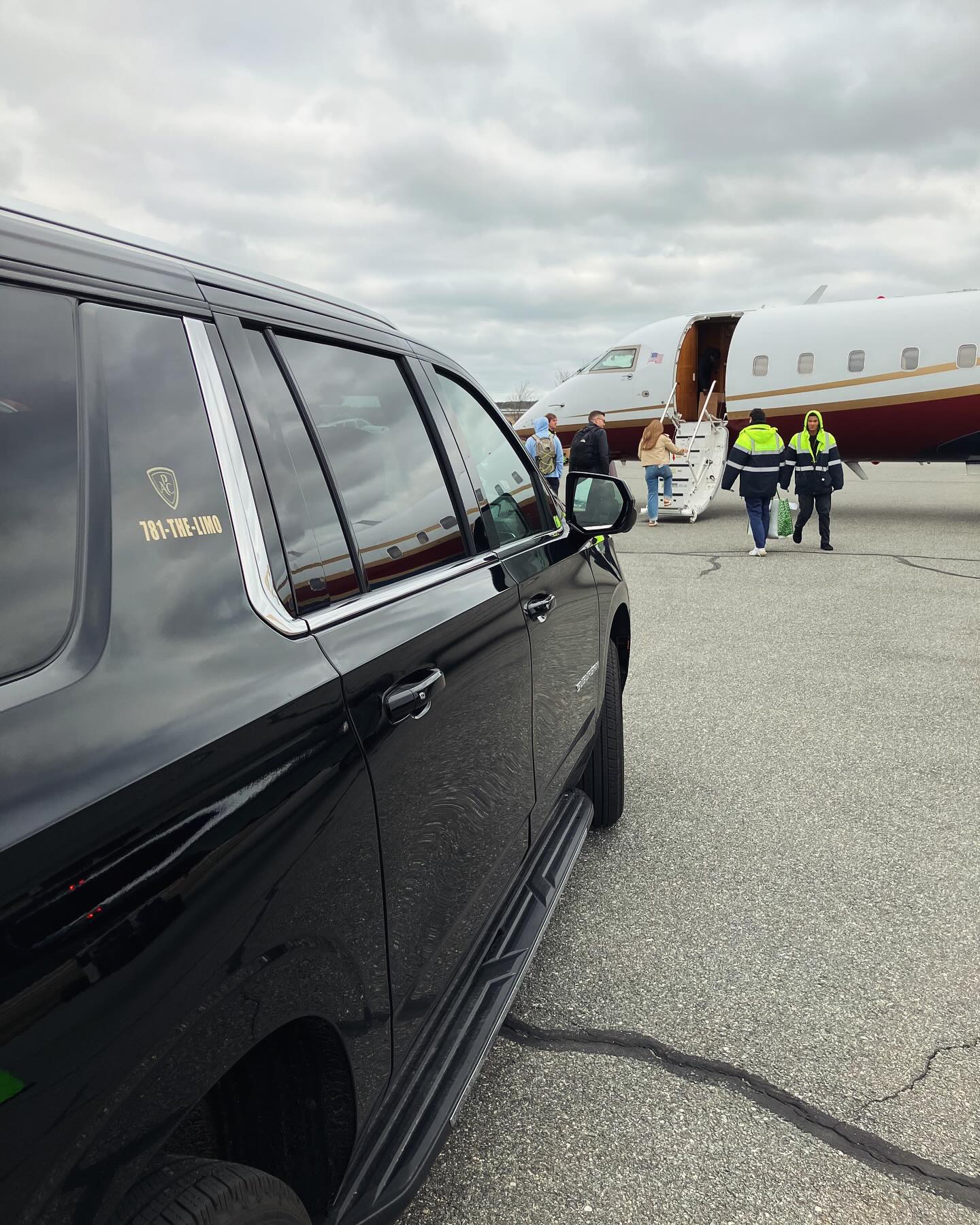A Plus Coach INC Hingham/Boston Facebook ad: Need a ride to your private jet?