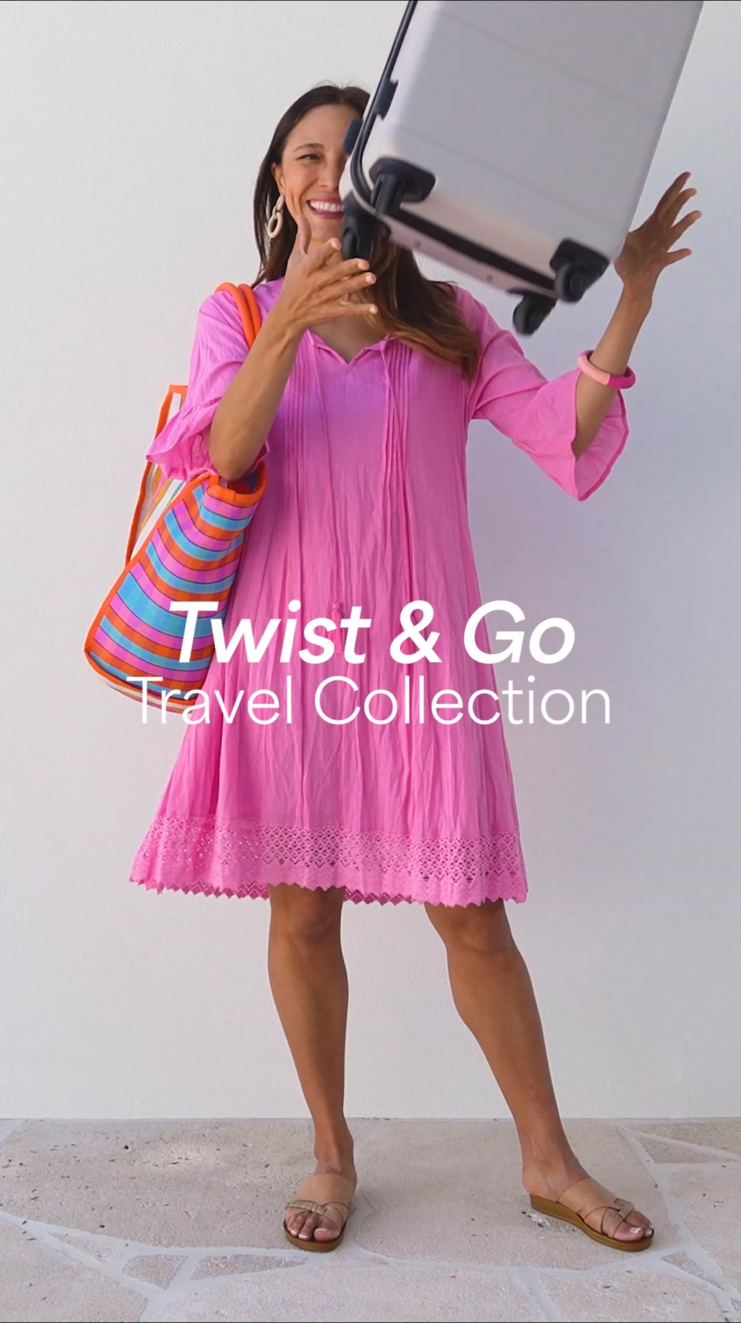 Blue Bungalow Facebook ad: Twist. Pack. Go.