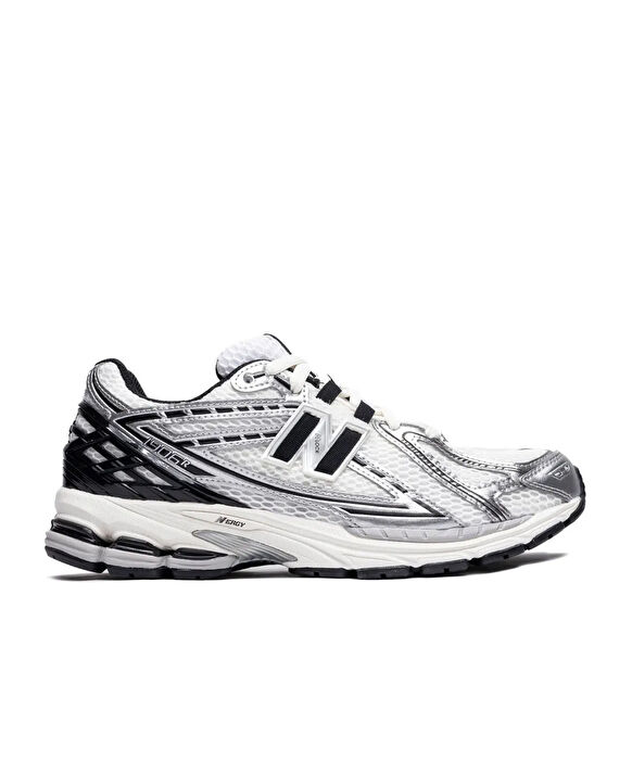 Sneaks Up Facebook ad